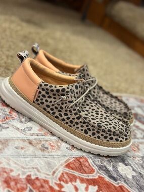 Woman’s Leopard Print Casual Shoes with Peach Accent